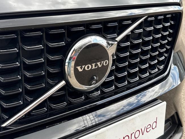 VOLVO Xc40 Photo 35