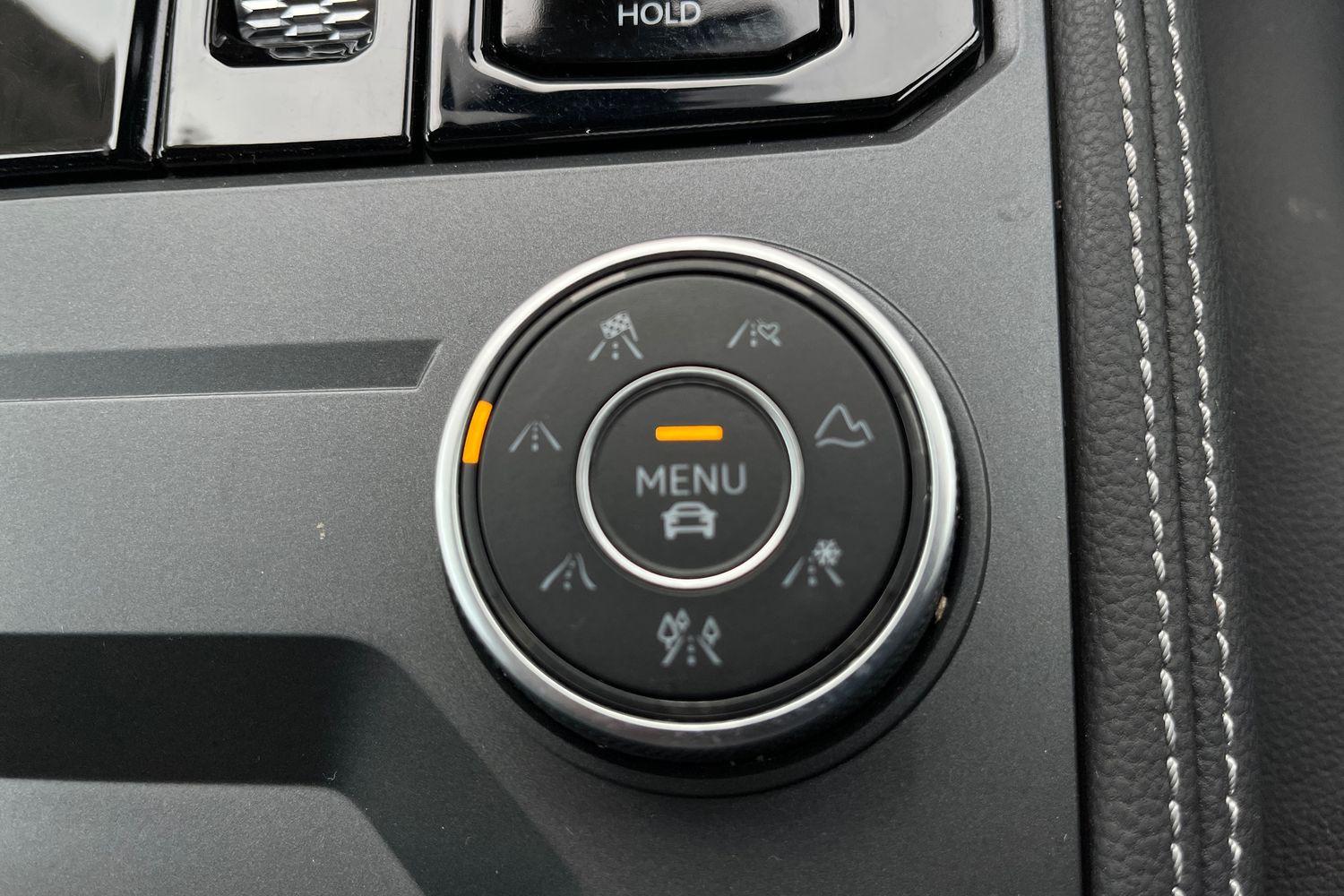 Volkswagen TOUAREG Photo 32
