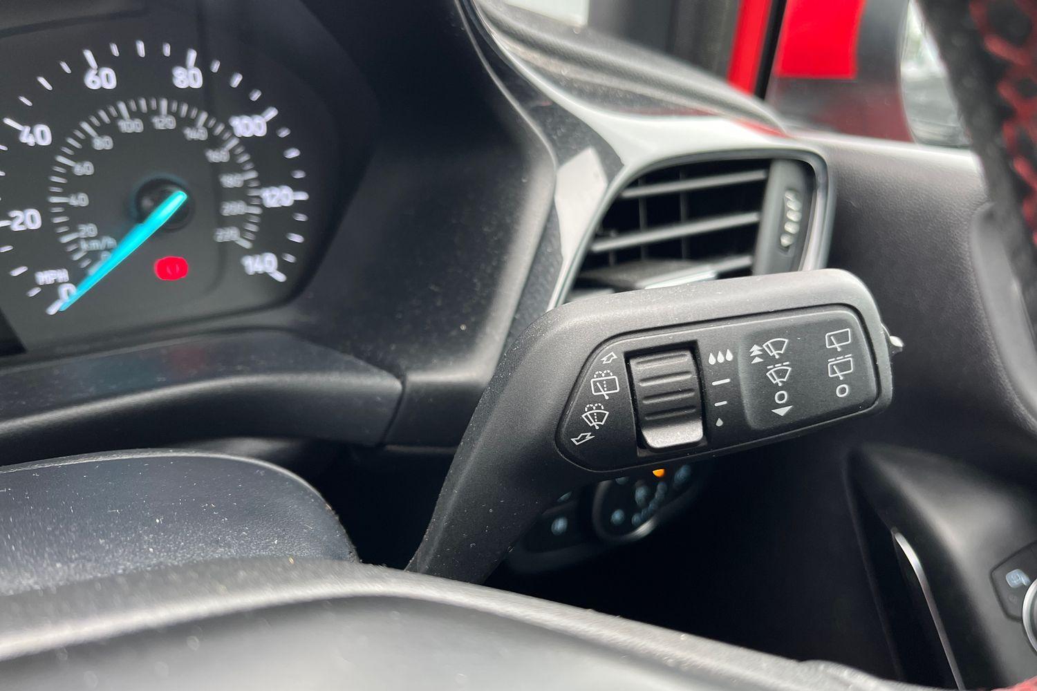 Ford Fiesta Photo 14