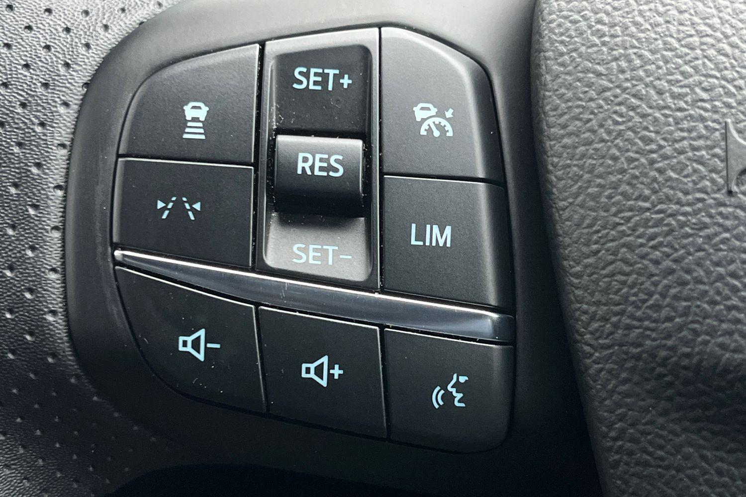 Ford Kuga Photo 24
