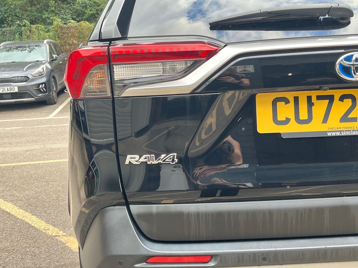 Toyota RAV4 Photo 18