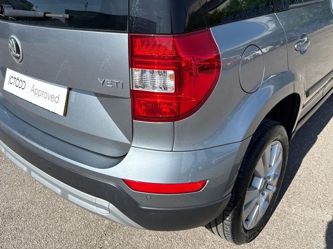 ŠKODA Yeti Photo 18