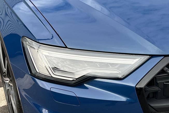 AUDI A6 Avant Photo 19
