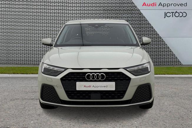 Audi A1 Photo 8