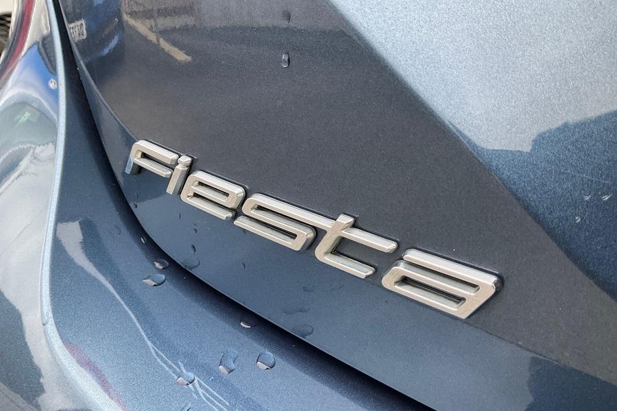 Ford FIESTA Photo autoimg-a3bca08cde6ae09a5e6004731ba3966d1c36f6a9.jpg