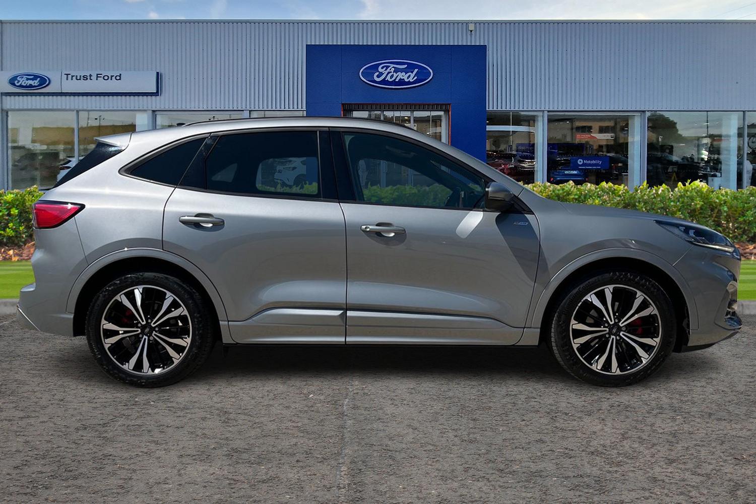 Ford Kuga Photo 2