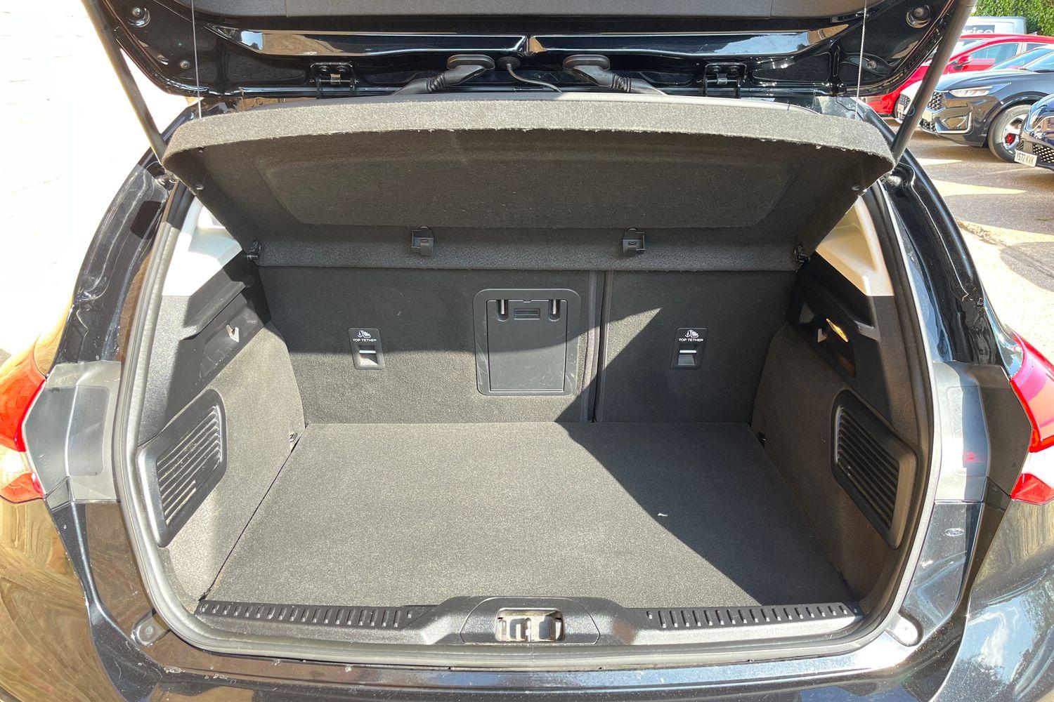 Ford FOCUS VIGNALE Photo 20