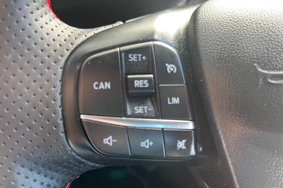 Ford FIESTA Photo autoimg-a3c3dcc202dc4e372cb010b72e1ddf2dbce7a138.jpg