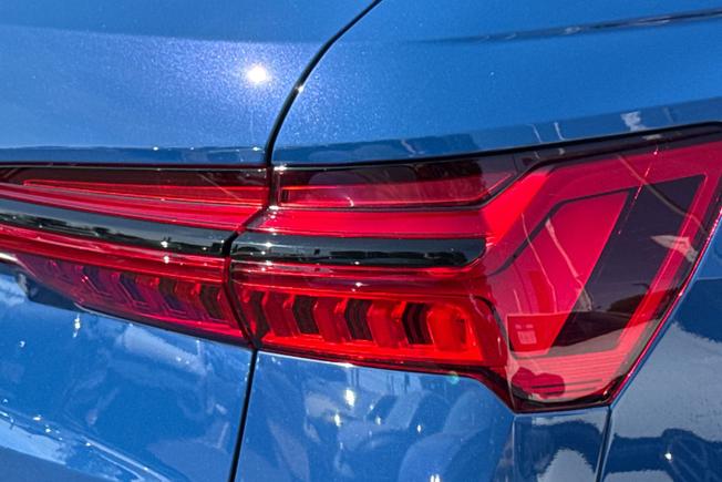 Audi RS6 Avant Photo 18