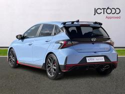 HYUNDAI i20 Photo 3