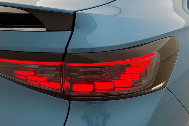 VOLKSWAGEN ID.5 Photo 18