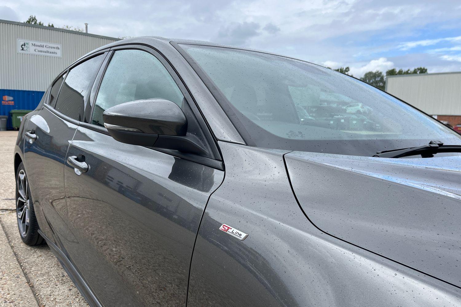Ford Focus Photo 39