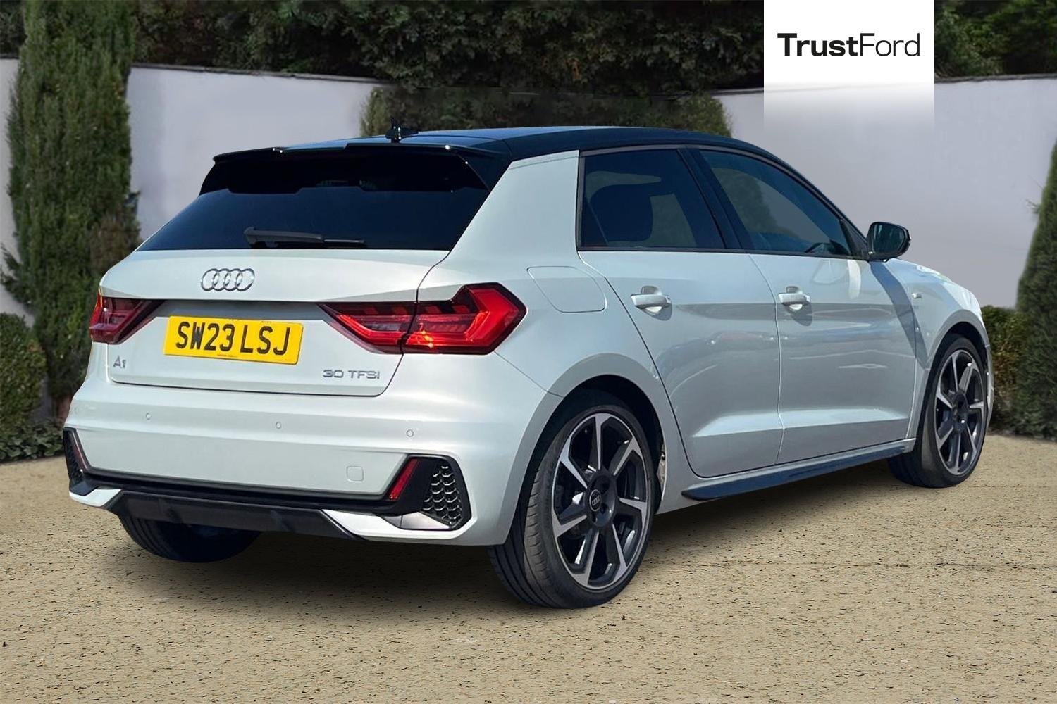Audi A1 Photo 3