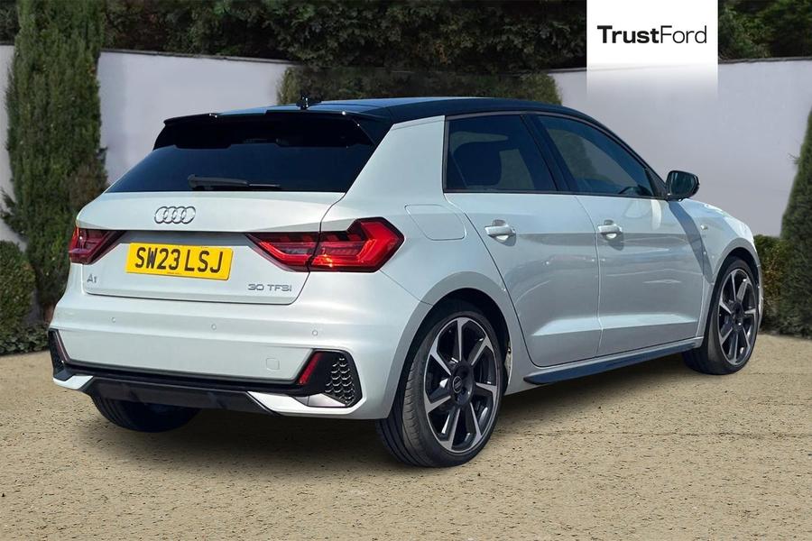 Audi A1 Photo autoimg-a3d1cce7ca36f60a42f73c9fcc6c5e566ebc488c.jpg