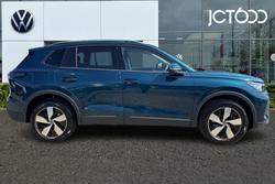 VOLKSWAGEN Tiguan Photo 4