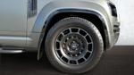 Land Rover Defender Photo 7