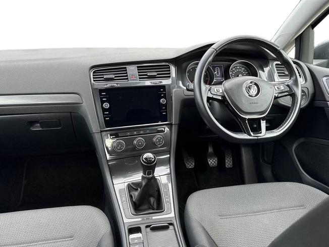 Volkswagen Golf Photo 11