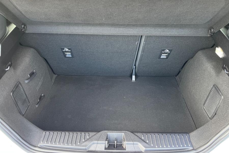 Ford FIESTA Photo autoimg-a3de7a23632a59b2b30da68706768f66bd15a900.jpg