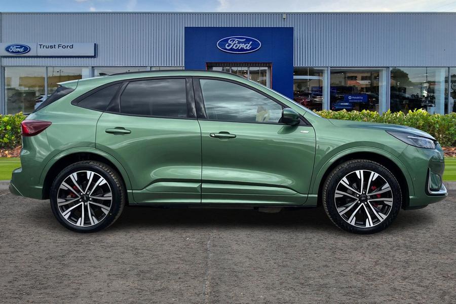 Ford Kuga Photo autoimg-a3e31c85946b1ba905cf3275990edb63ee80d401.jpg