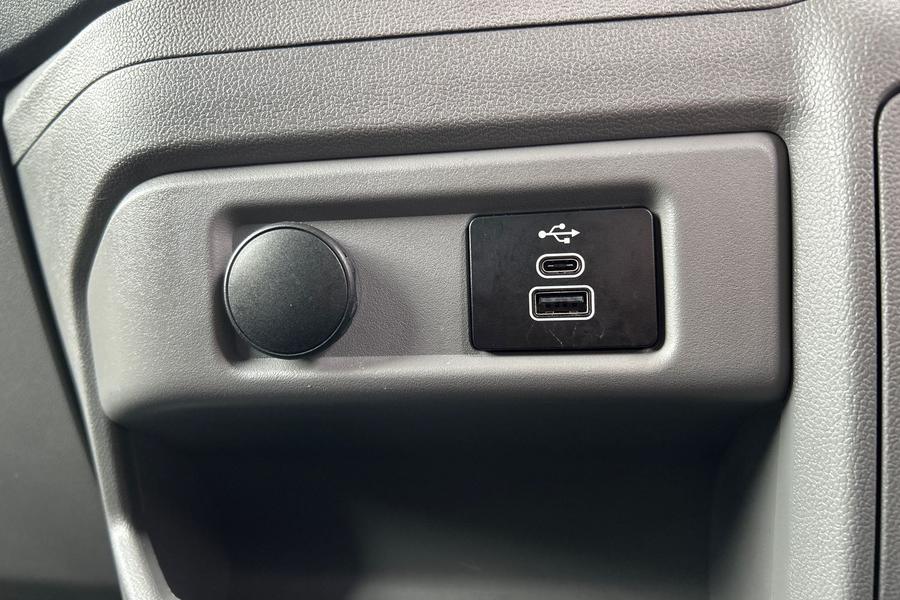 Ford TRANSIT CUSTOM Photo autoimg-a3e4108c4b2e5843c078cdf67c963c9a3fc977b9.jpg