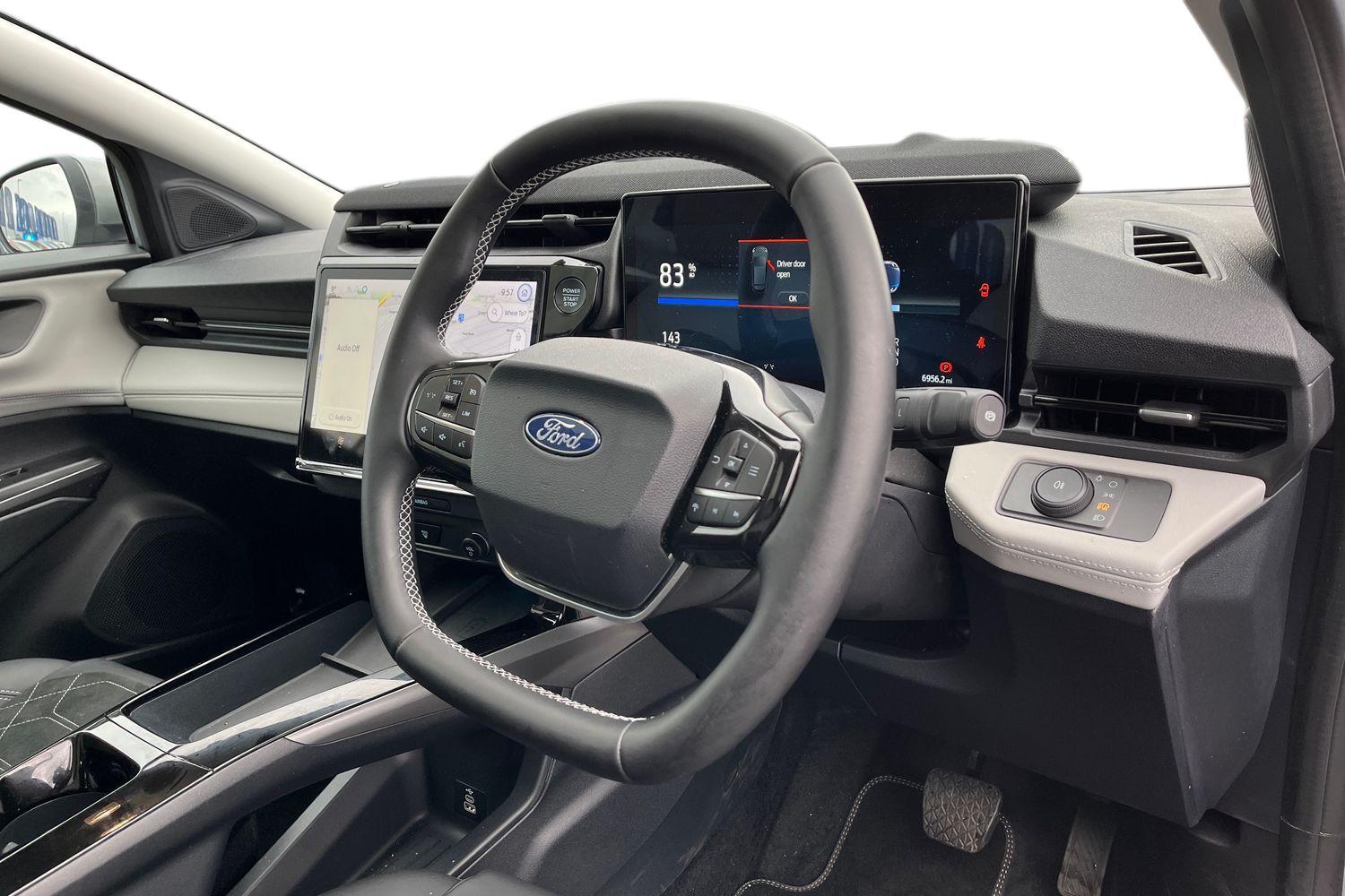 Ford Puma Gen-E Photo 8