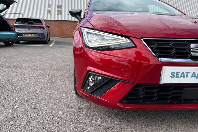 SEAT Ibiza Photo 19