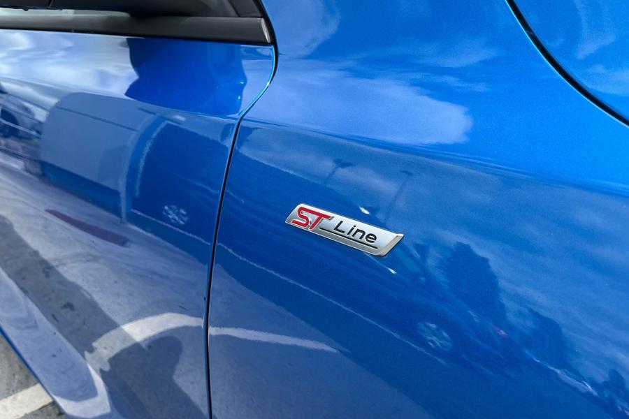 Ford FOCUS Photo autoimg-a3ed984620f6c58acc114d71960b008b1b52df17.jpg