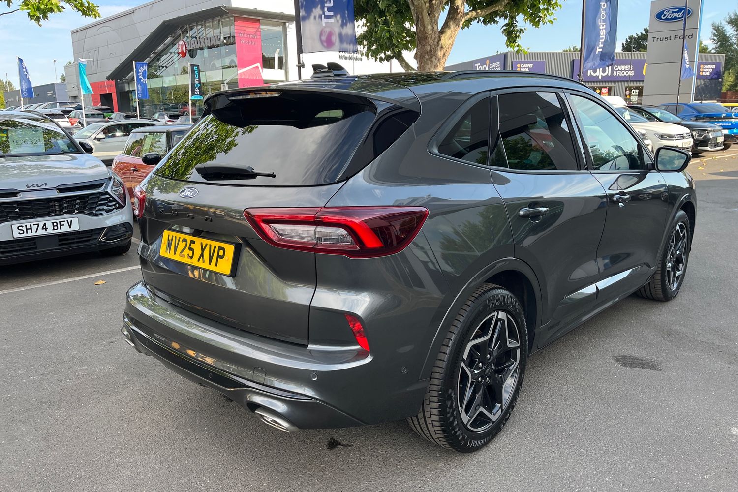 Ford KUGA Photo 36