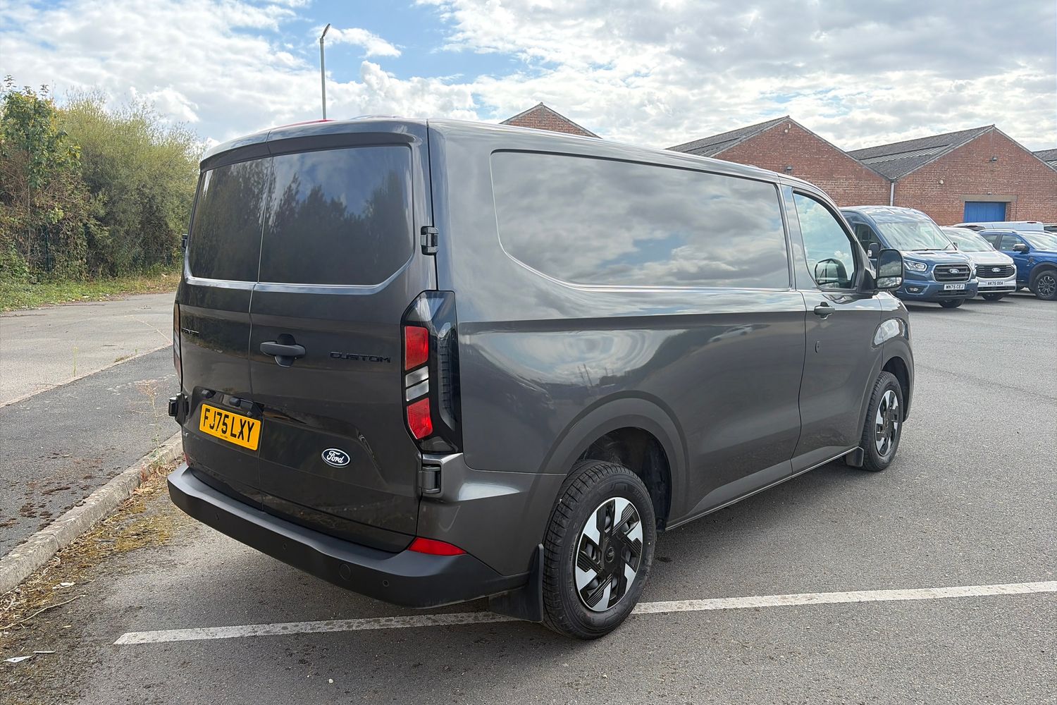 Ford TRANSIT CUSTOM Photo 23