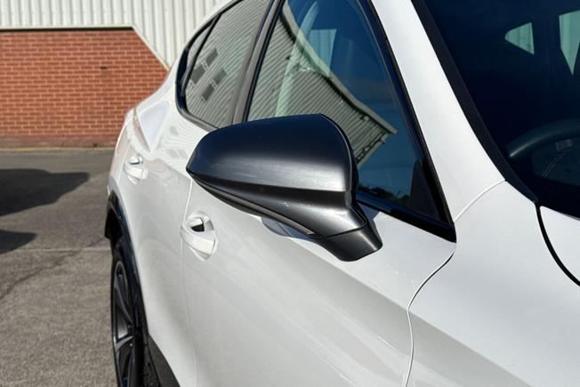 CUPRA FORMENTOR Photo 21