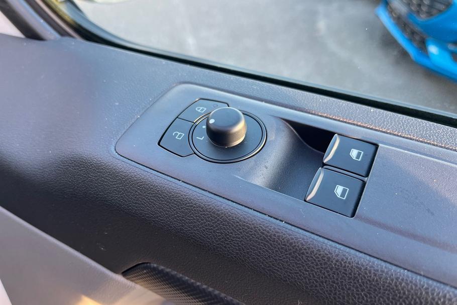 Used Ford TRANSIT CUSTOM 20