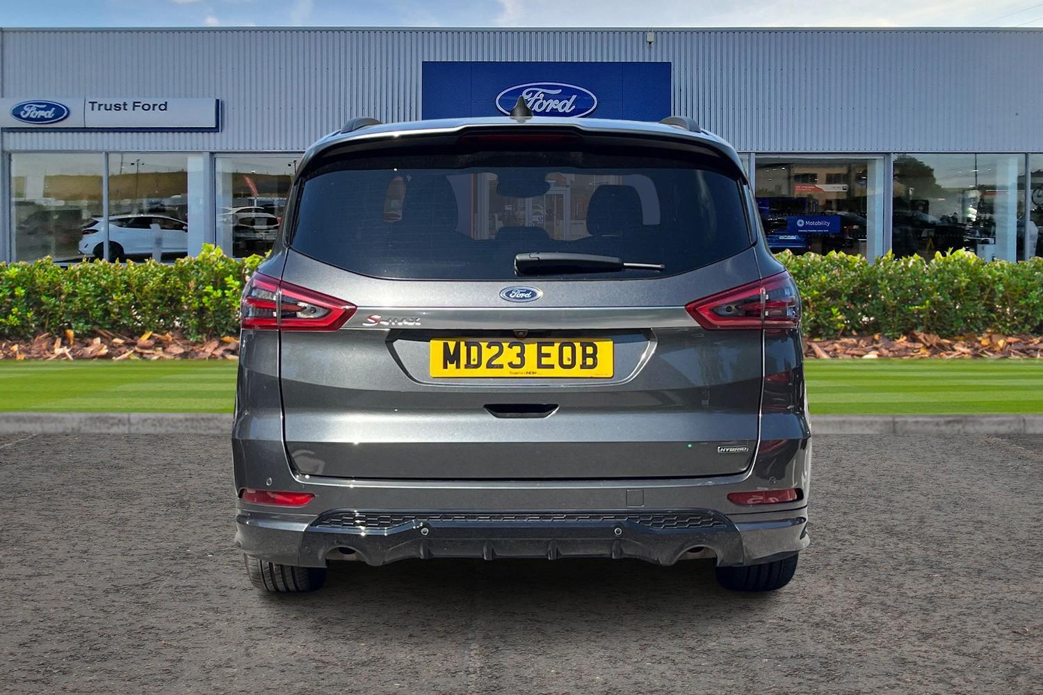 Ford S-MAX Photo 6