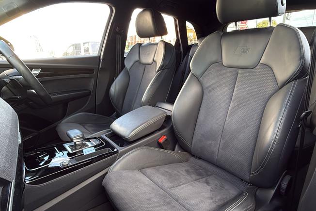 AUDI Q5 Photo 21