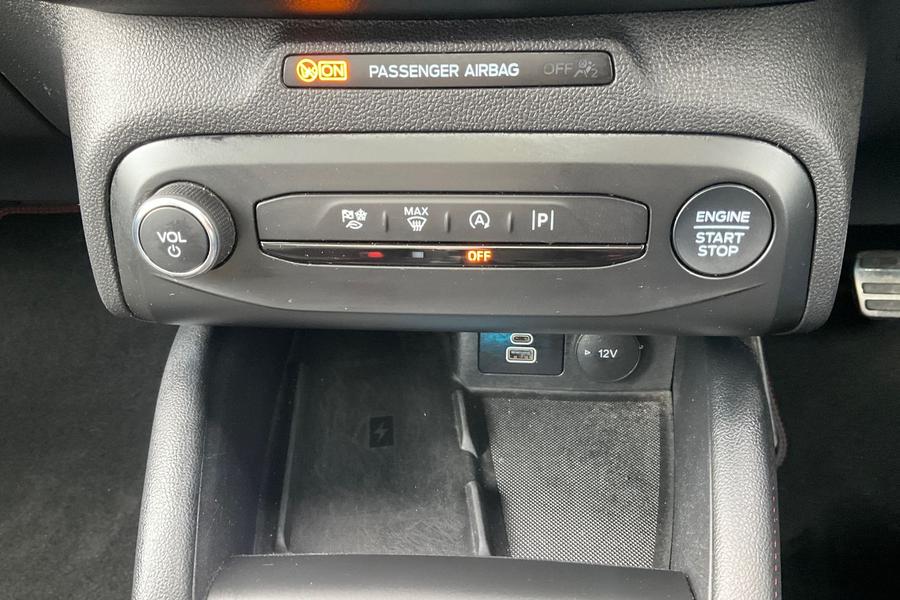 Ford FOCUS Photo autoimg-a3fb9df5803847887cd1c0f446c858e5f9e983f5.jpg