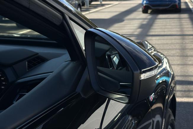 Audi Q4 e-tron Photo 46