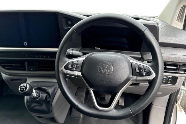 VOLKSWAGEN Transporter Photo 11