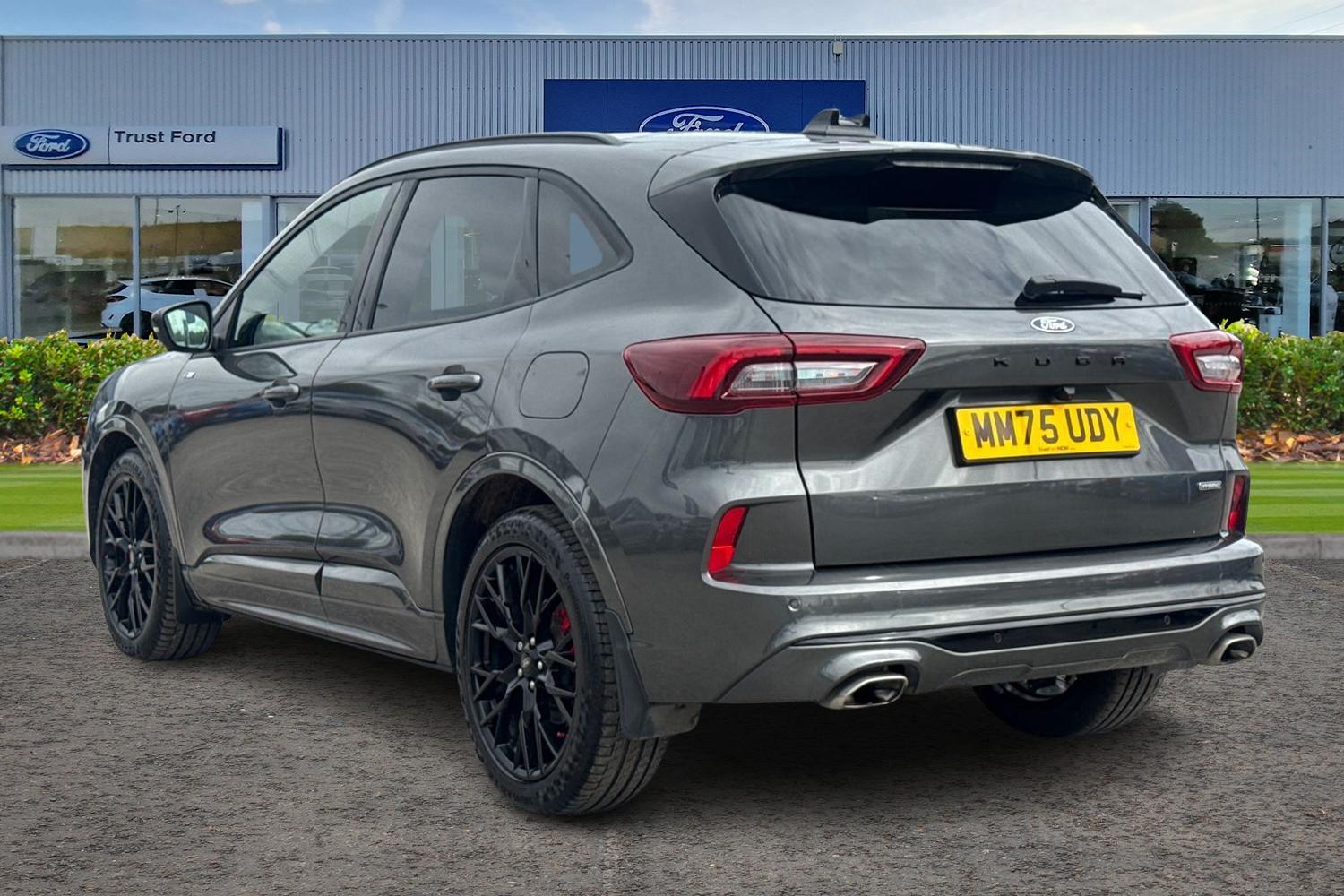 Ford KUGA Photo 1