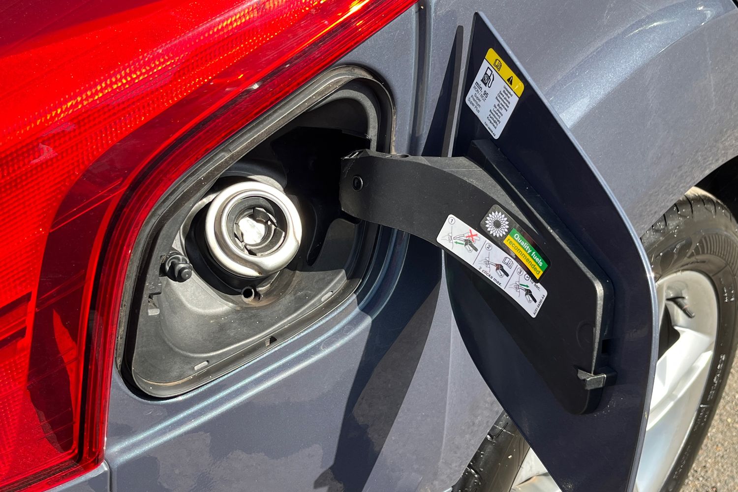 Ford FOCUS Photo 36