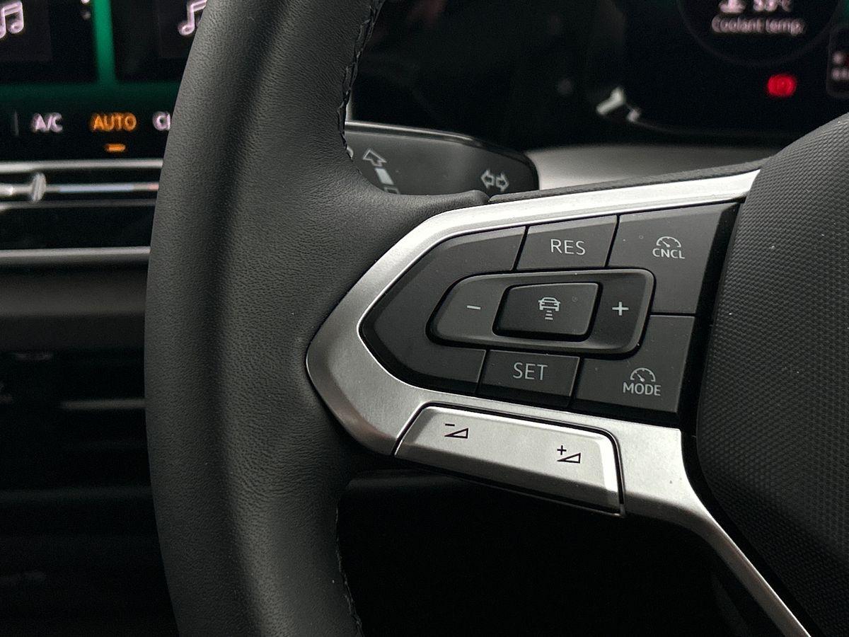 Volkswagen Golf Photo autoimg-a402612aef33672d0b7188cbc65aa2abc561afe5.jpg