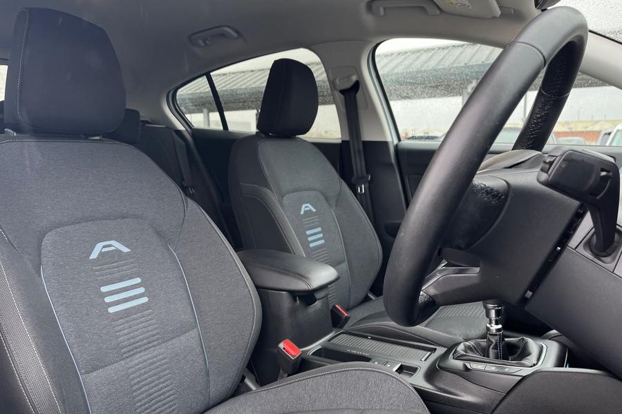 Ford FOCUS Photo autoimg-a402941668daf166a87c5be7db5908c1d507d458.jpg