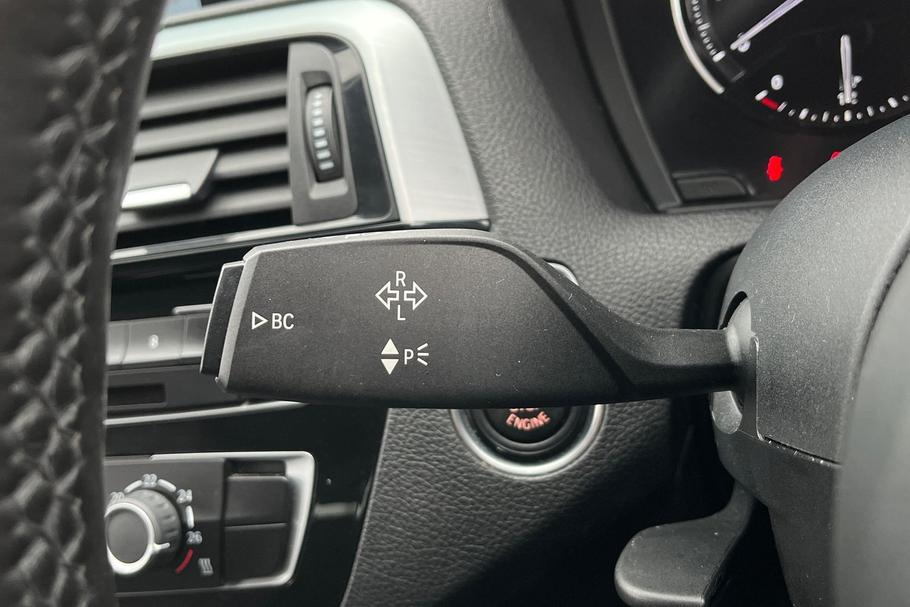 Used BMW 1 Series YD68KDX 14