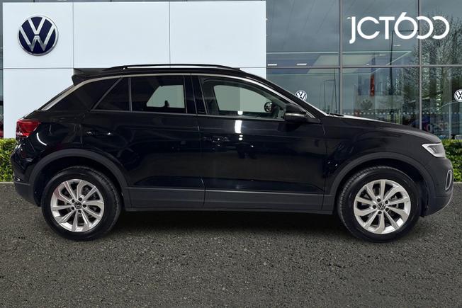 VOLKSWAGEN T-Roc Photo 4