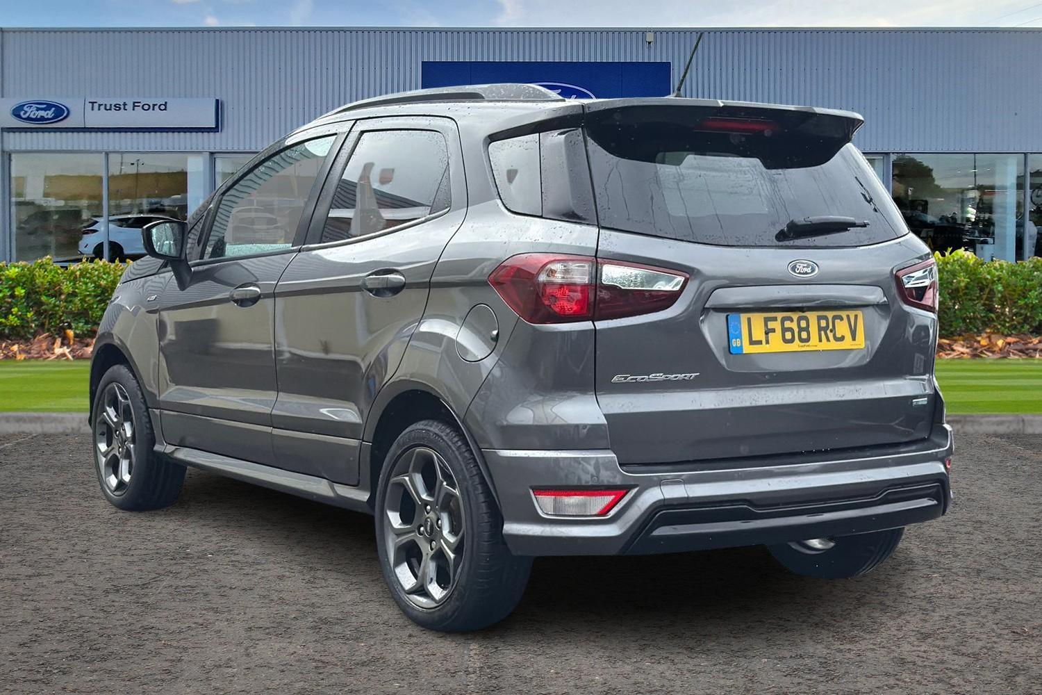 Ford ECOSPORT Photo 1