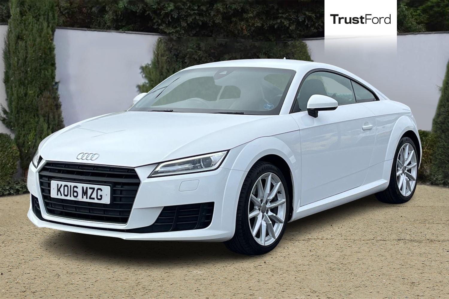 Audi TT Photo 4