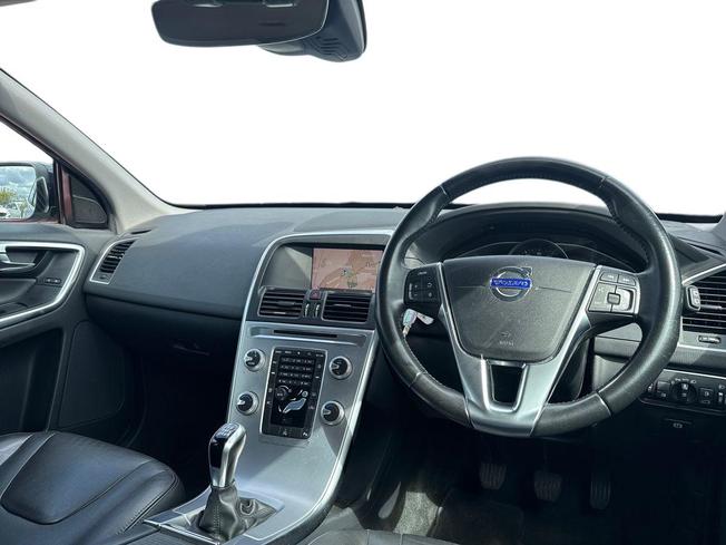 Volvo XC60 Photo 6