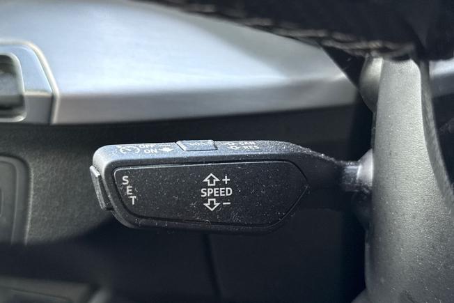 Audi Q2 Photo 39