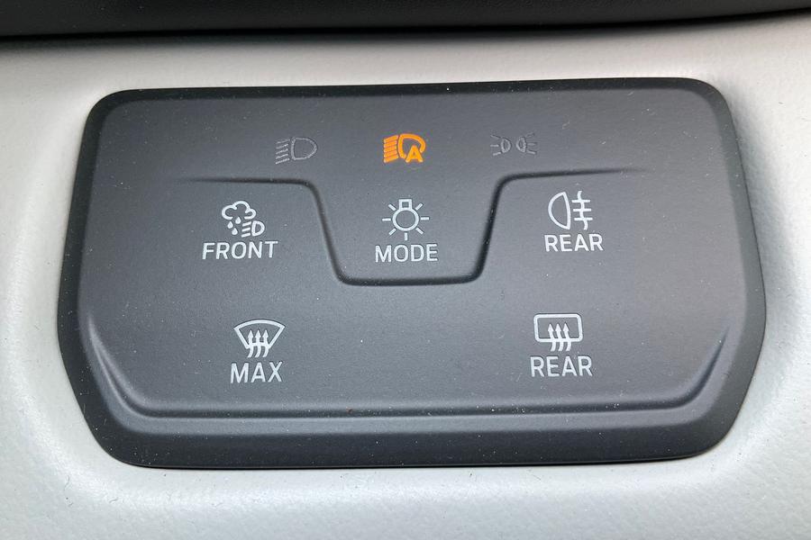 Ford EXPLORER Photo autoimg-a4198b7e8b03954513fd3d9915c55c297e225430.jpg