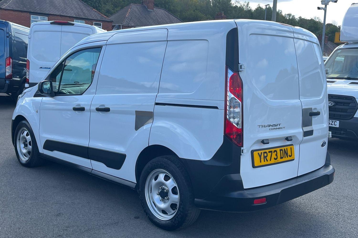 Ford TRANSIT CONNECT Photo 35