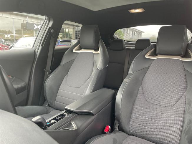 TOYOTA C-Hr Photo 44