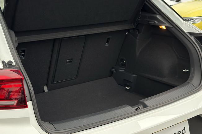 VOLKSWAGEN T-Roc Photo 48